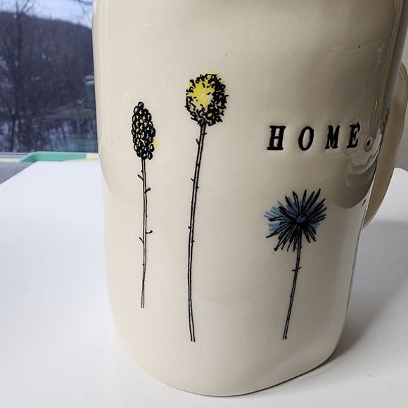 Magenta 'HOME' Mug - Picture 4 of 6